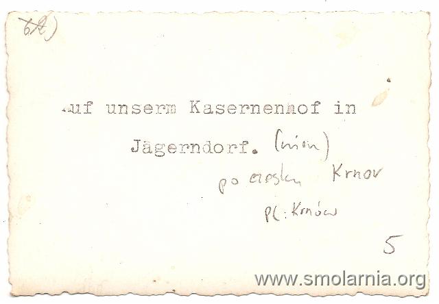 5 - auf unsere Kasernenhot in Jagerndorf B.jpg
